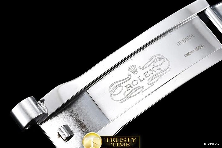 0118 RDD0214C – DayDate 36mm Classic 685